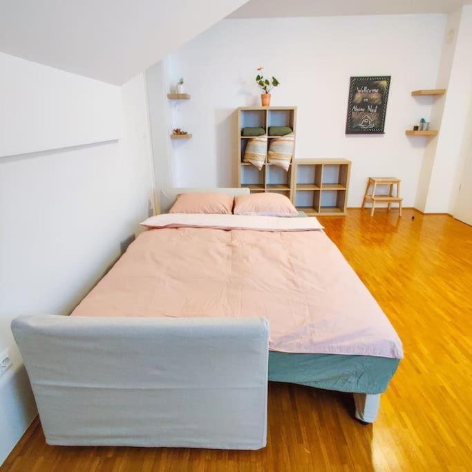 Alpine Nest Apartment เบลด ภายนอก รูปภาพ